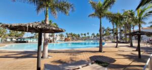 Piscina comunitaria del apartamento en Oasis Dunas de Corralejo, Fuerteventura