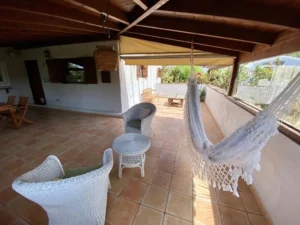 Zona de relax de la casa de planta única en Lajares.